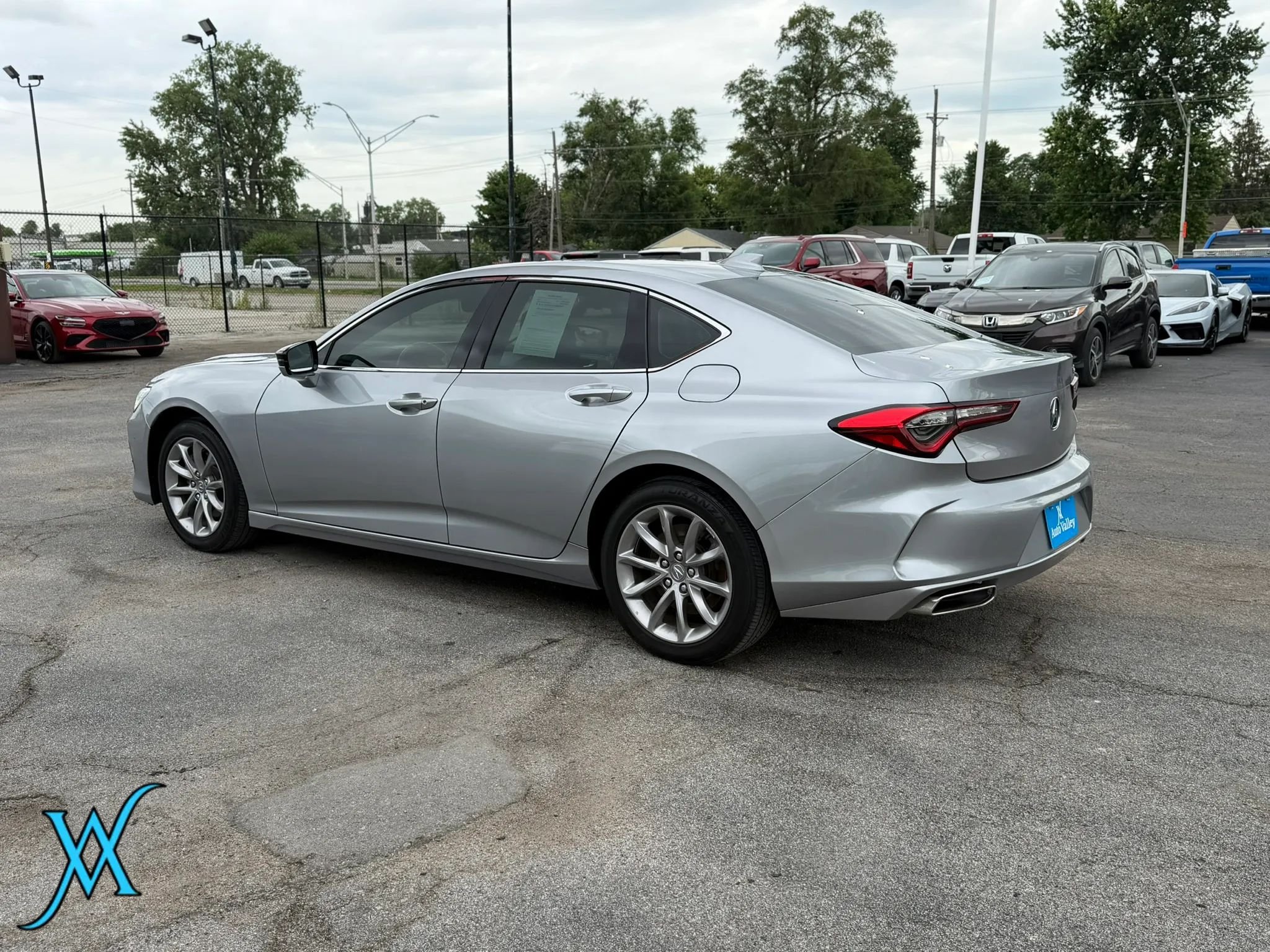 Used 2023 Acura TLX FWD image 5