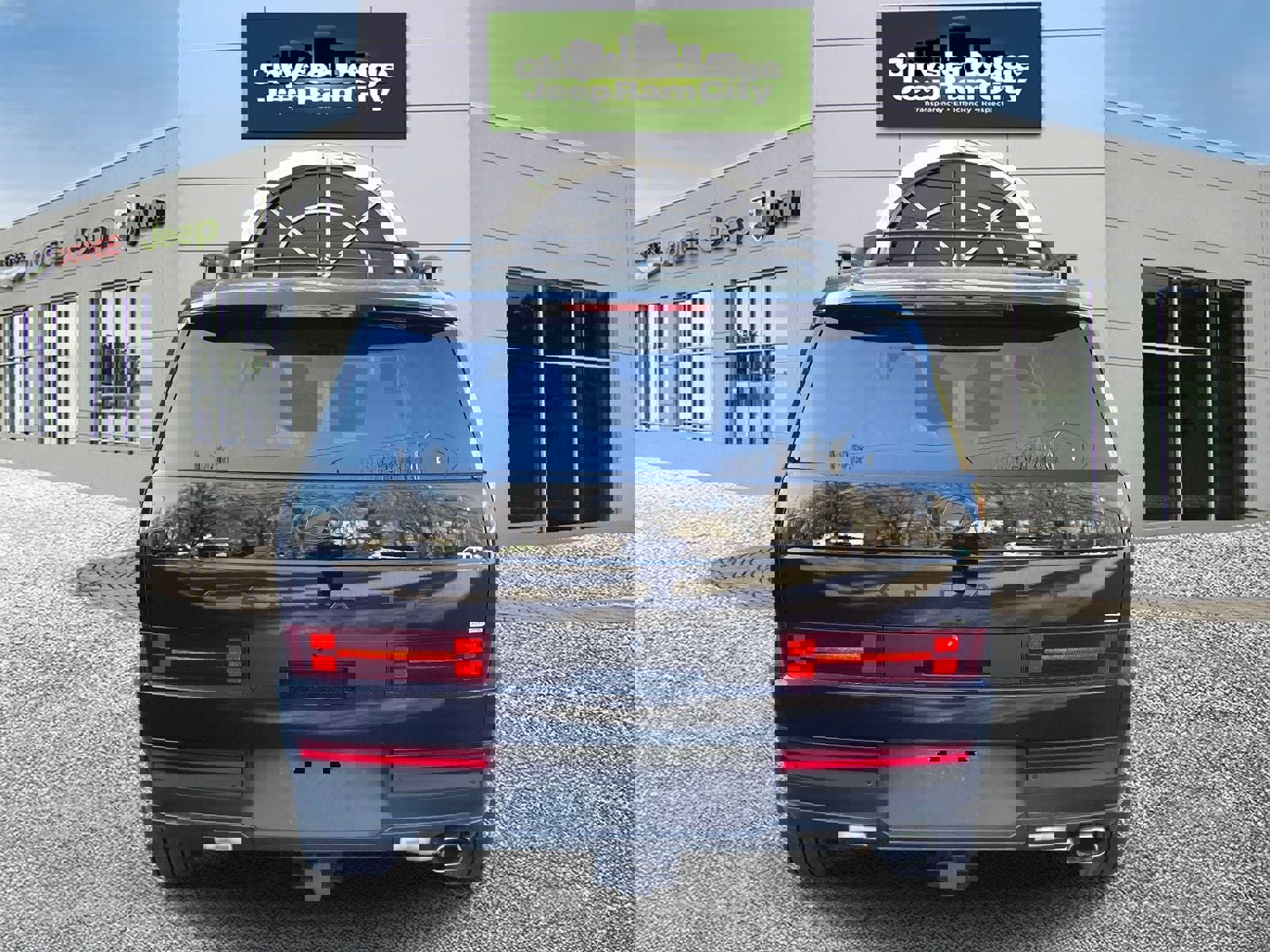 Used 2025 Hyundai Santa Fe SEL image 7