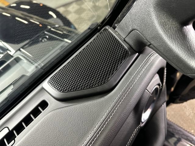 Used 2022 Jeep Wrangler Unlimited Sahara w/ Cold Weather Group image 29