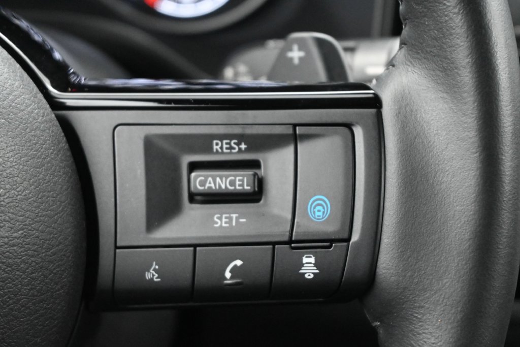 Used 2023 Nissan Rogue SL w/ SL Premium Package AWD/4WD image 8