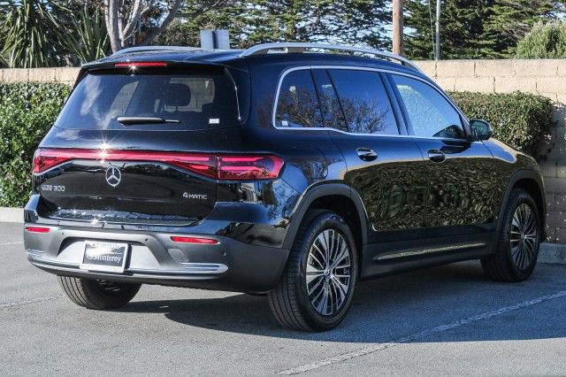 New 2025 Mercedes-Benz EQB 300 4MATIC image 8