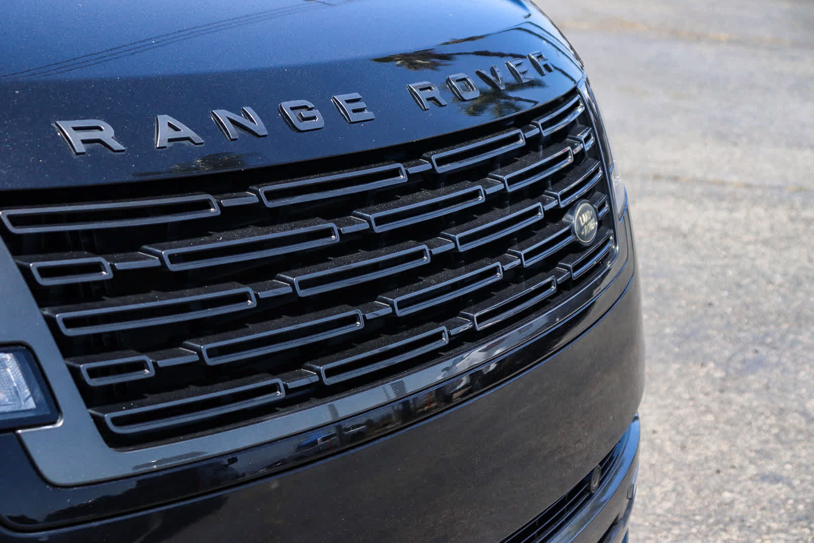 Used 2023 Land Rover Range Rover SE AWD/4WD image 6