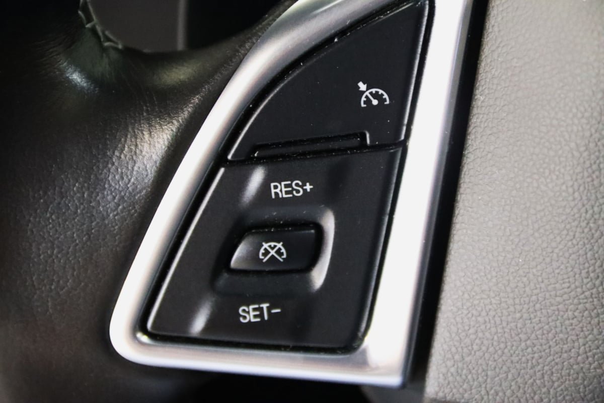 Used 2021 Chevrolet Camaro LT w/ RS Package RWD image 14