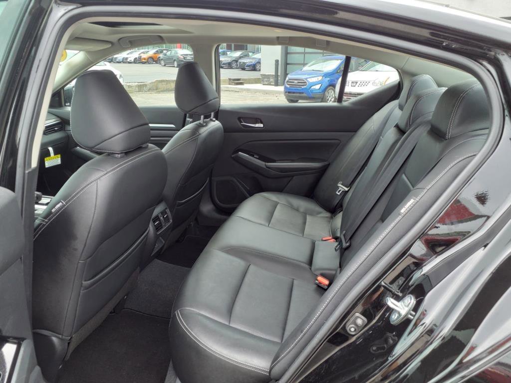 Used 2021 Nissan Altima 2.5 SL image 9