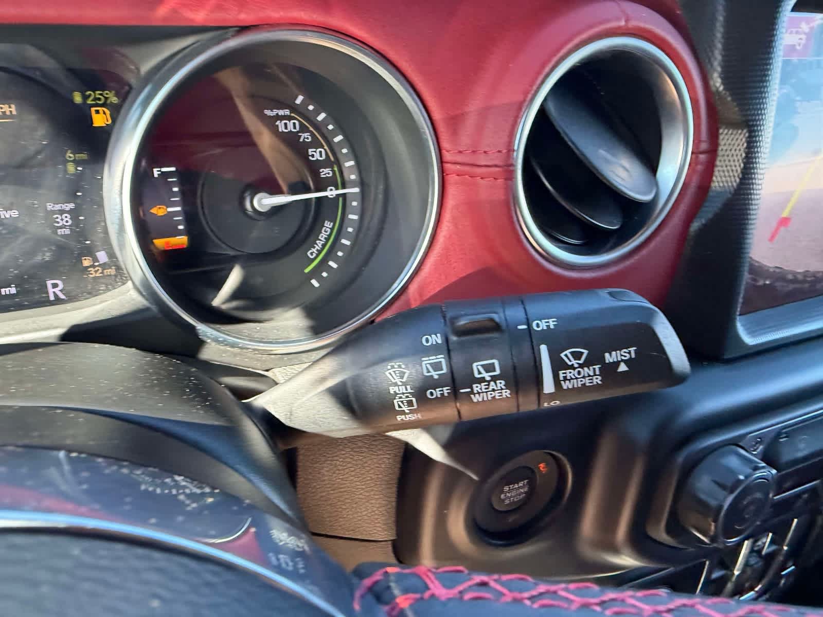 Used 2023 Jeep Wrangler Unlimited Rubicon 4xe AWD/4WD image 30