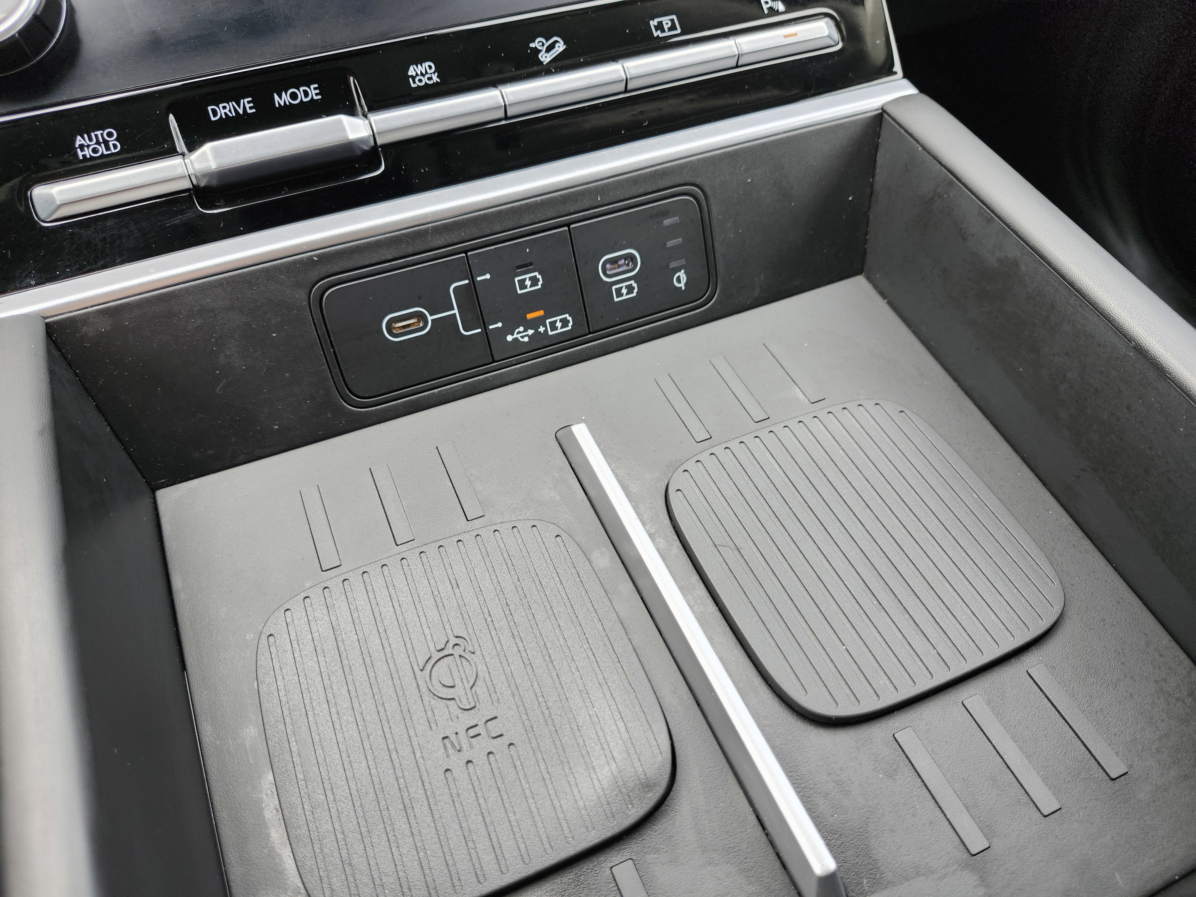 Used 2025 Hyundai Santa Fe SEL image 9