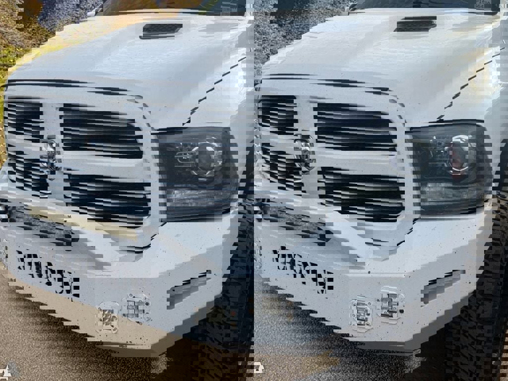 Used 2014 RAM 1500 Sport w/ Convenience Group image 8