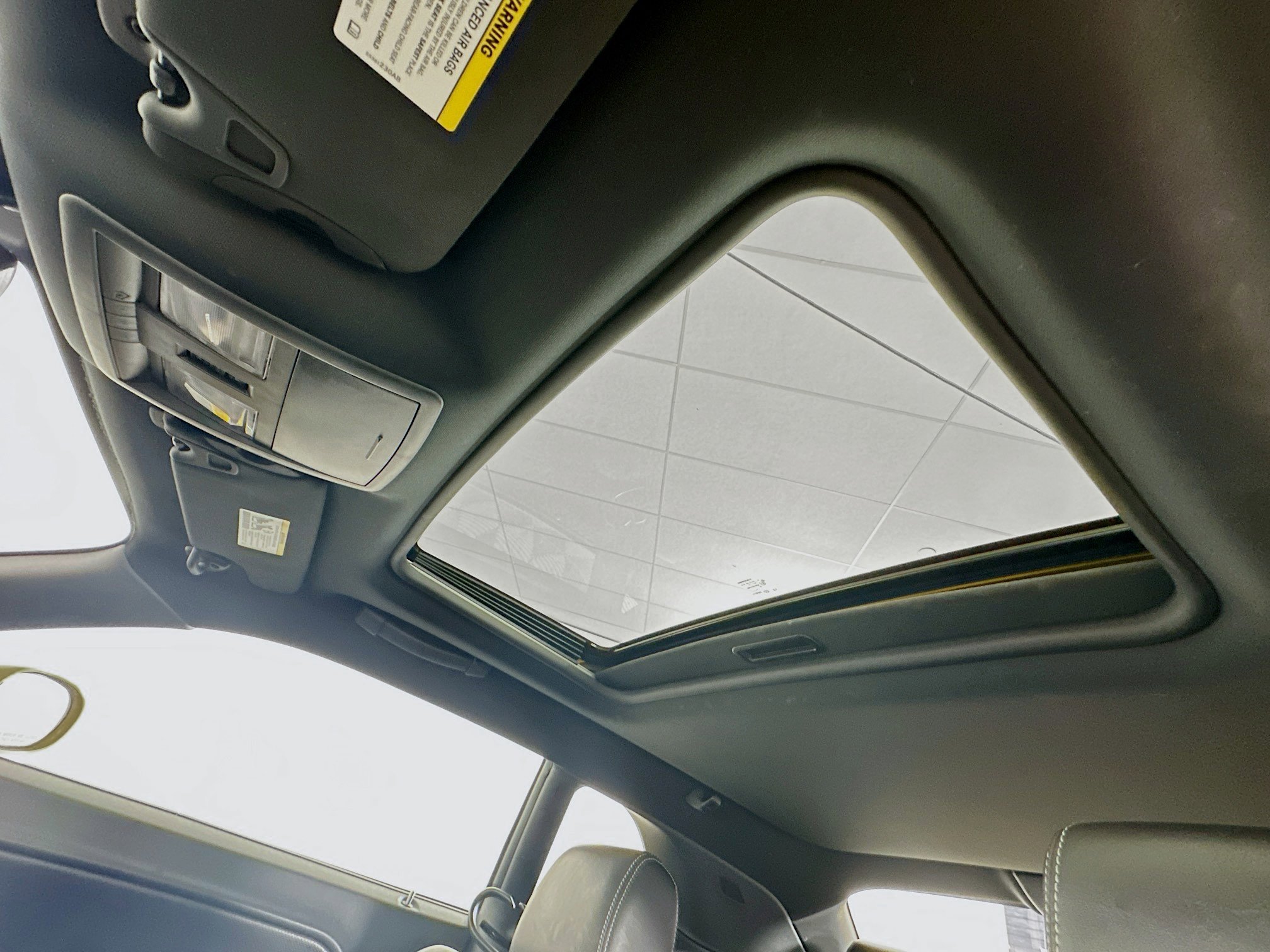 Used 2010 Dodge Challenger R/T RWD image 24