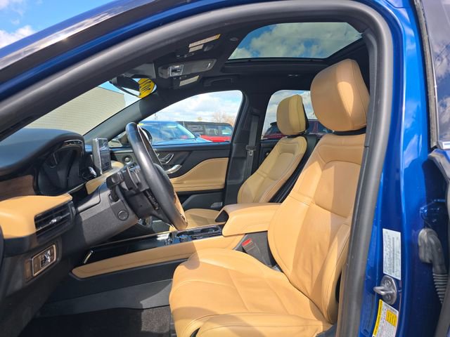 Used 2021 Lincoln Corsair Reserve w/ Equipment Group 201A image 11