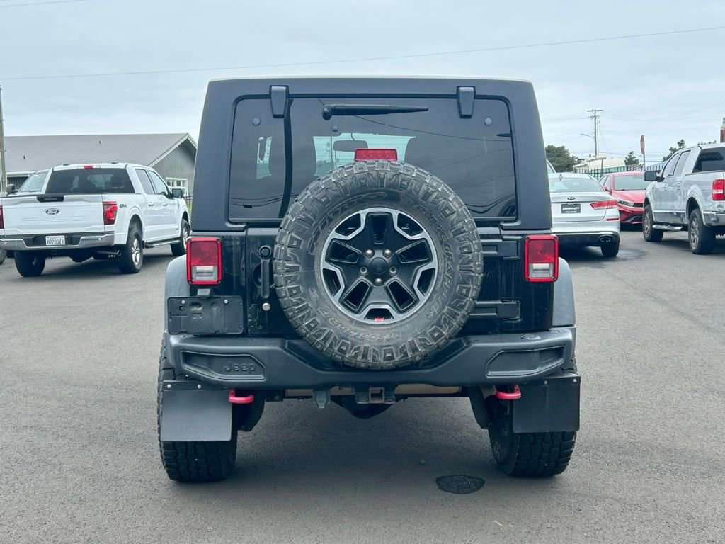 Used 2015 Jeep Wrangler Unlimited Rubicon AWD/4WD image 6