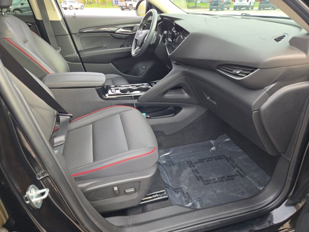Used 2023 Buick Envision Essence w/ Sport Touring Package AWD/4WD image 6