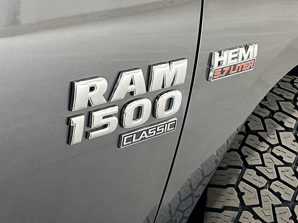 Used 2019 RAM 1500 Express w/ Express Value Package image 39