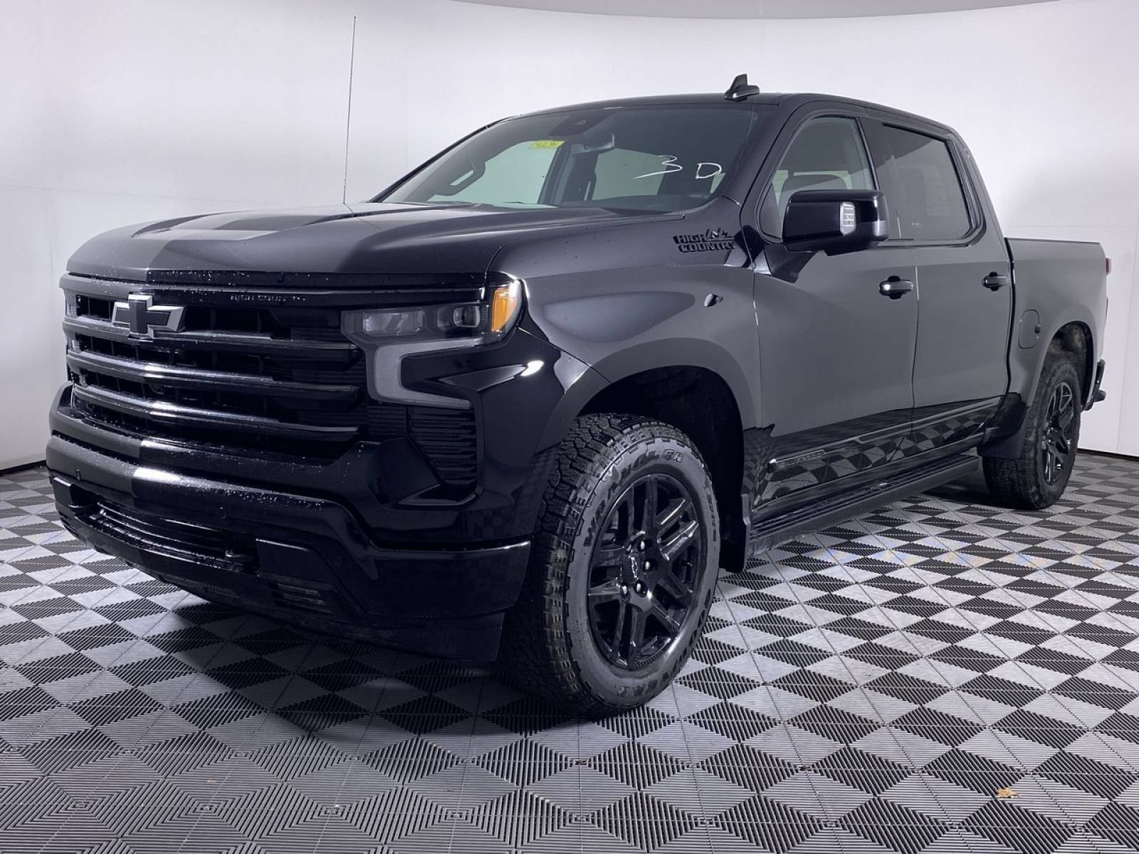 New 2026 Chevrolet Silverado 1500 High Country w/ Midnight Edition AWD/4WD image 18