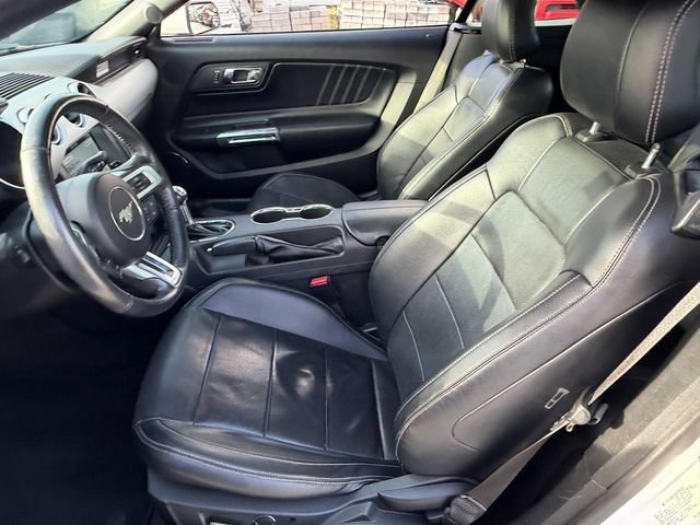 Used 2016 Ford Mustang Premium RWD image 10