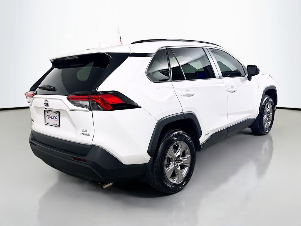 Certified 2024 Toyota RAV4 LE image 7