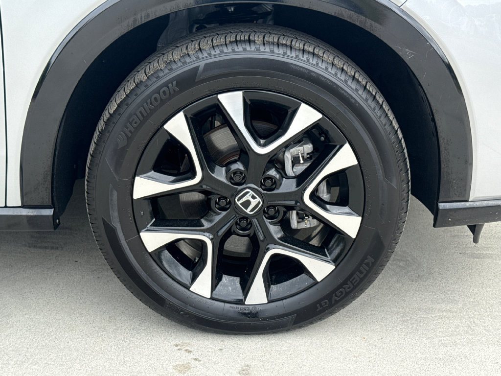 Used 2026 Honda HR-V EX-L image 11