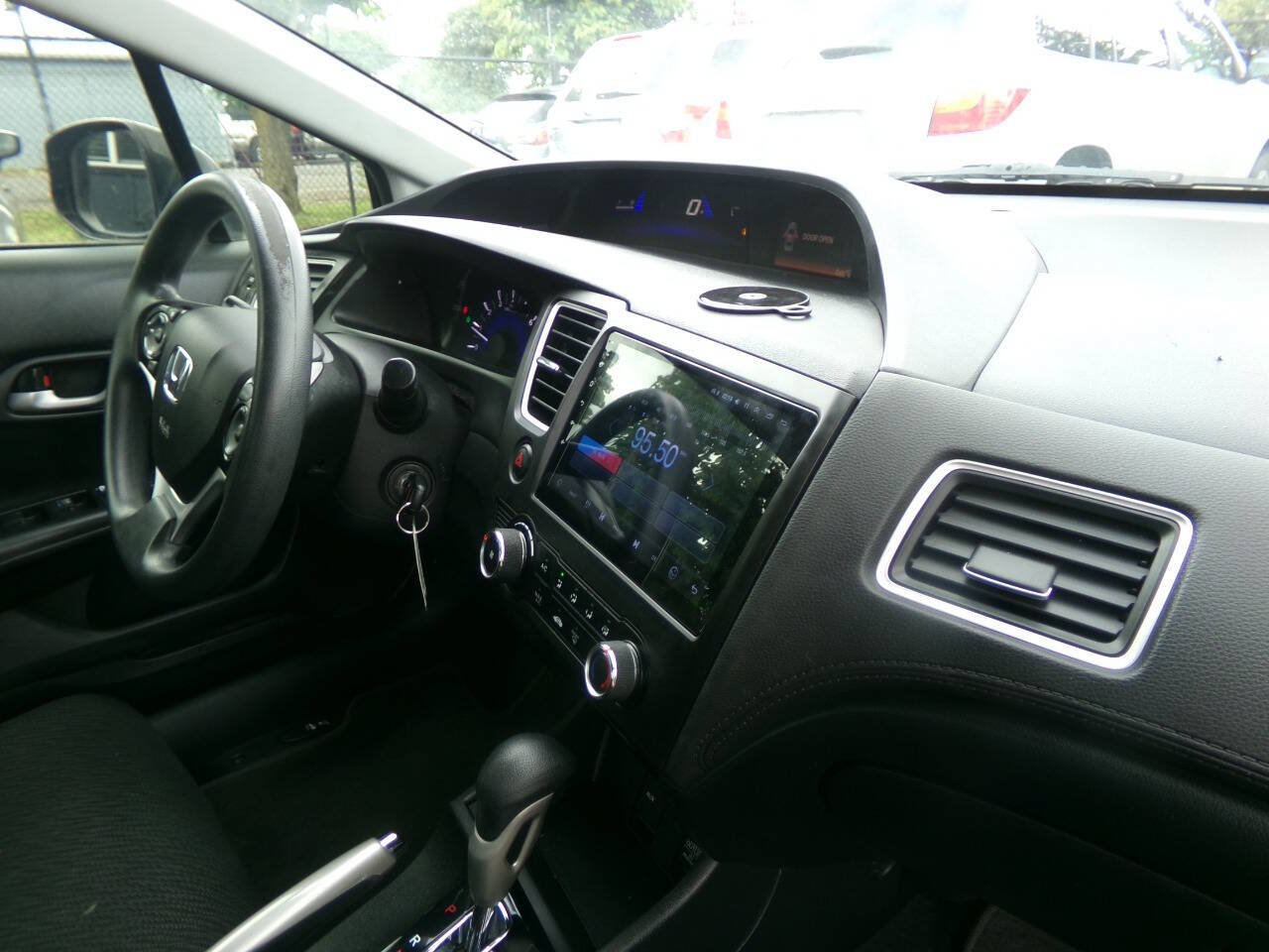 Used 2013 Honda Civic HF image 11