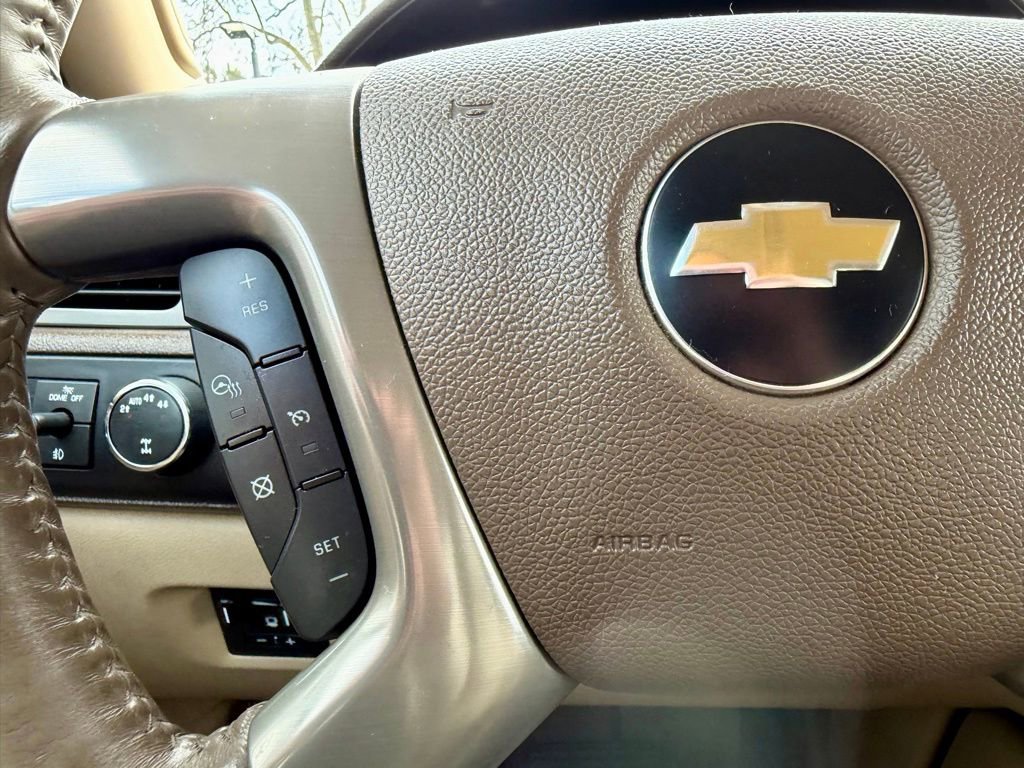 Used 2014 Chevrolet Tahoe LTZ image 29