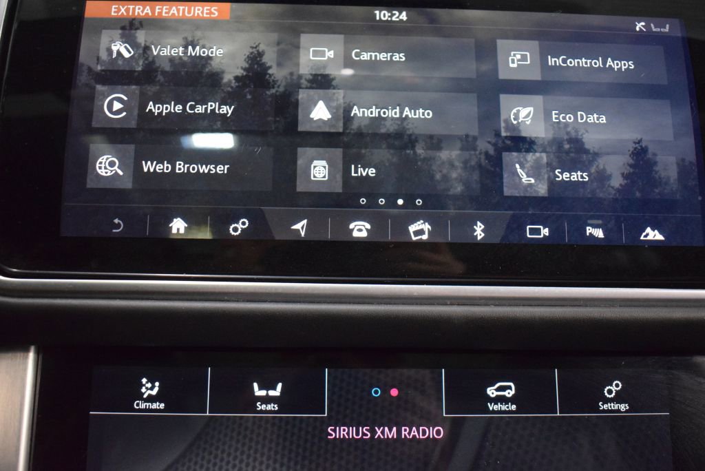 Used 2019 Land Rover Range Rover Long Wheelbase Supercharged image 31