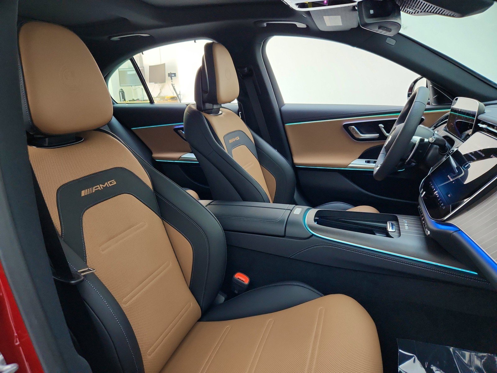 New 2026 Mercedes-Benz E 53 AMG e 4MATIC Sedan image 20