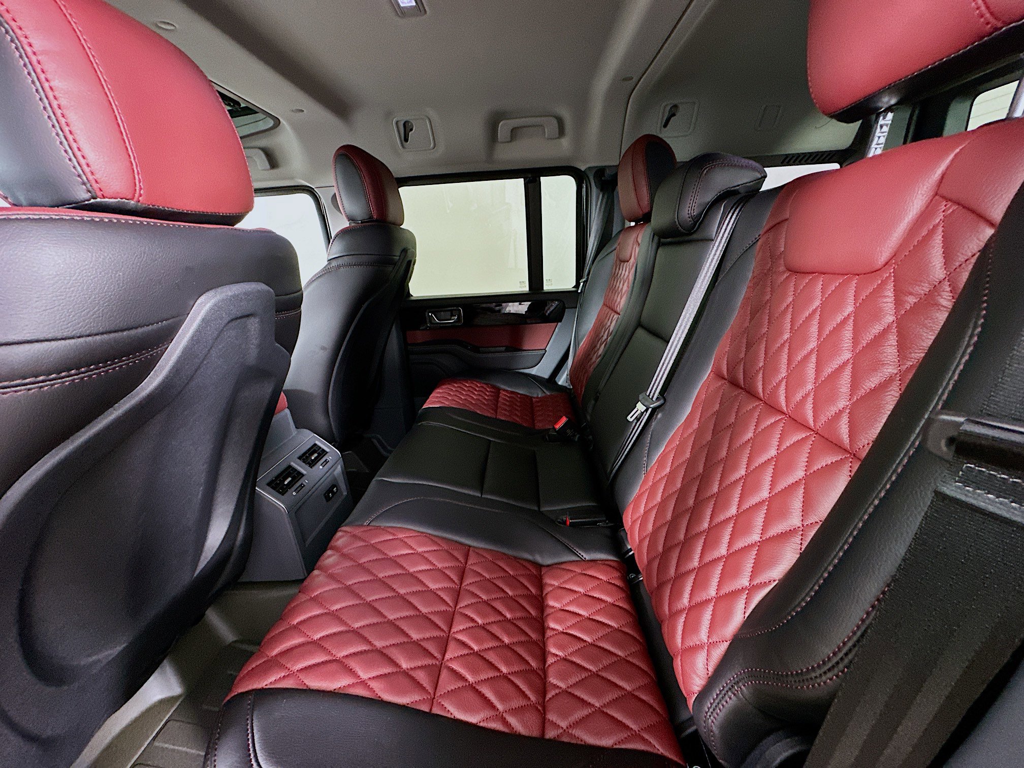 New 2024 INEOS Grenadier Fieldmaster Edition image 38