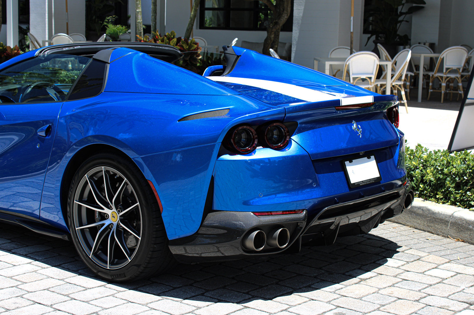 Certified 2022 Ferrari 812 GTS RWD image 7