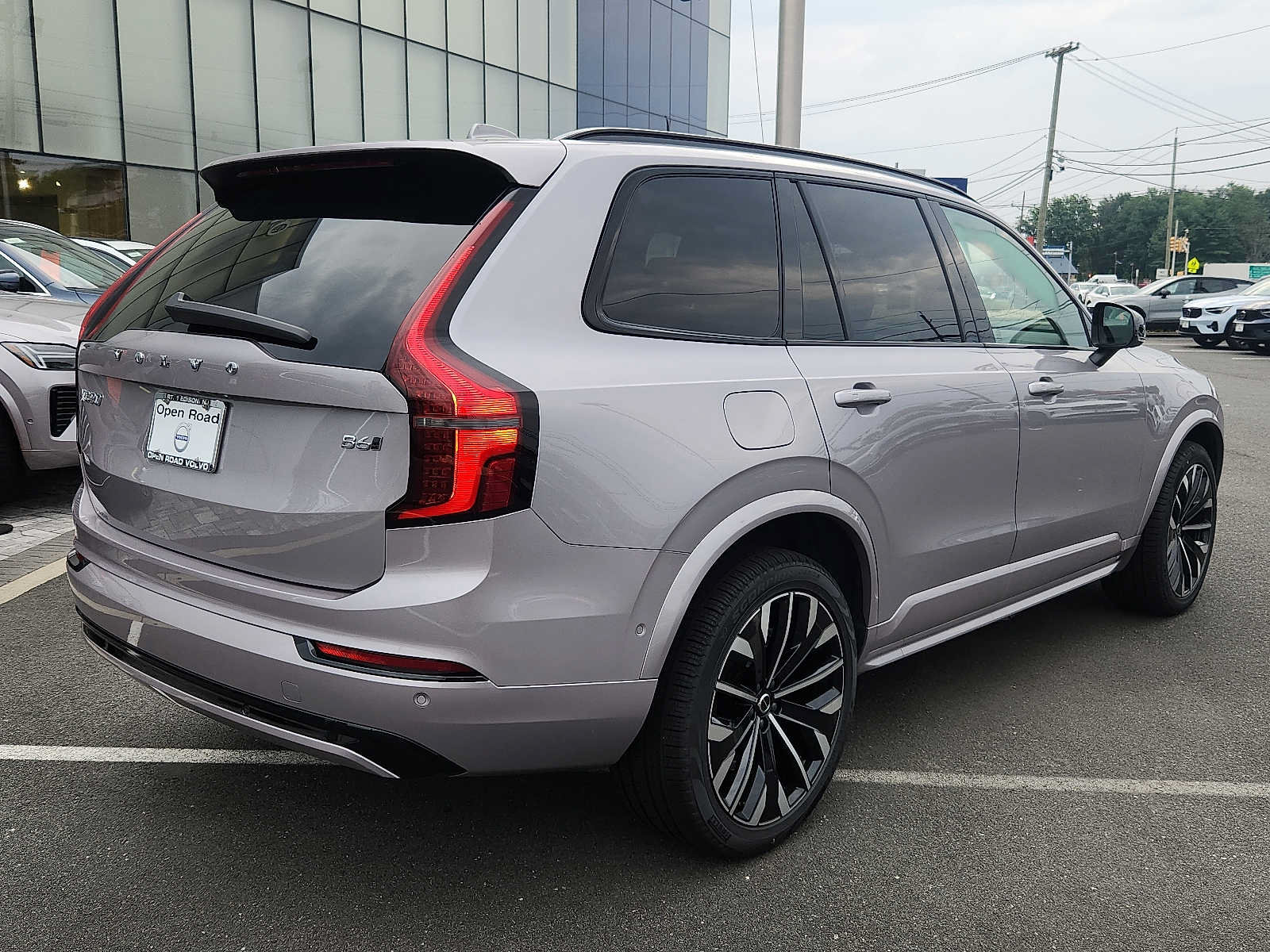 Used 2026 Volvo XC90 B6 Ultra w/ Protection Package Premier AWD/4WD image 6