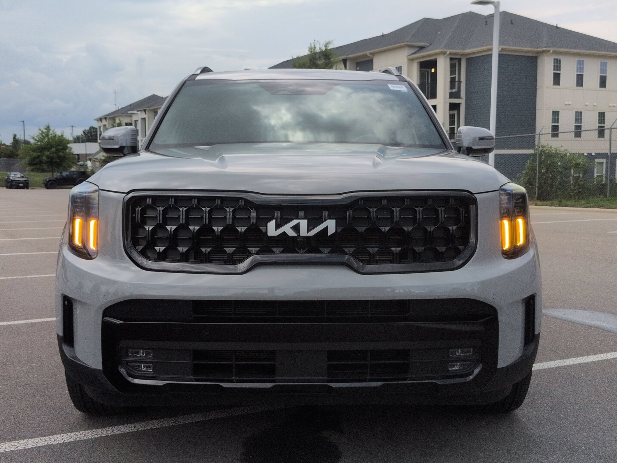 Used 2024 Kia Telluride SX Prestige X-Line AWD/4WD image 9