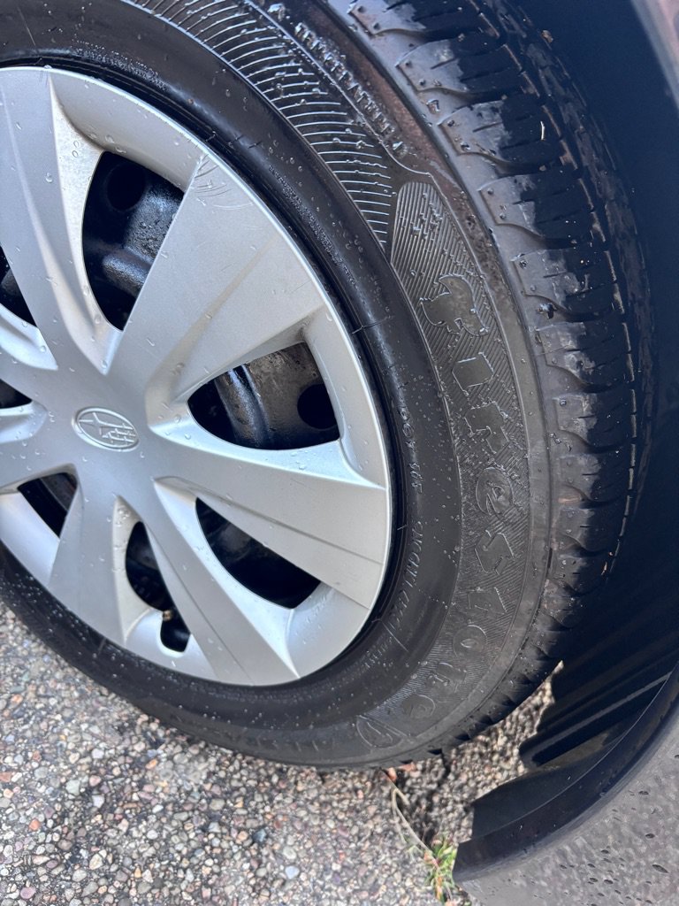 Used 2012 Subaru Impreza 2.0i AWD/4WD image 14
