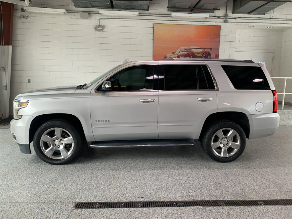 Used 2019 Chevrolet Tahoe Premier RWD image 5