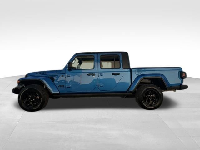 Used 2022 Jeep Gladiator Willys image 12