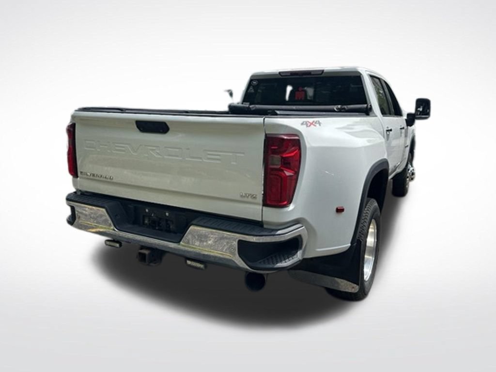 Used 2024 Chevrolet Silverado 3500 LTZ w/ LTZ Plus Package AWD/4WD image 6