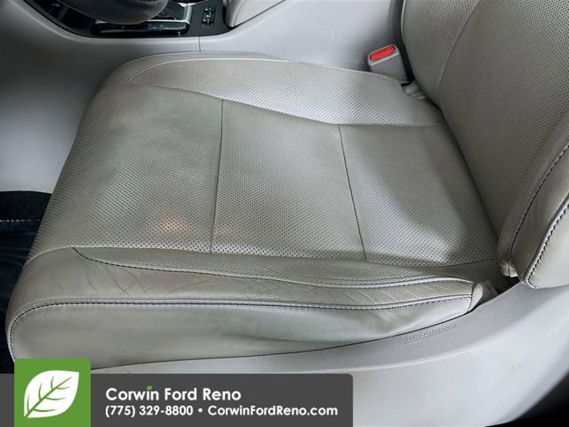 Used 2015 Toyota Highlander Limited Platinum AWD/4WD image 19