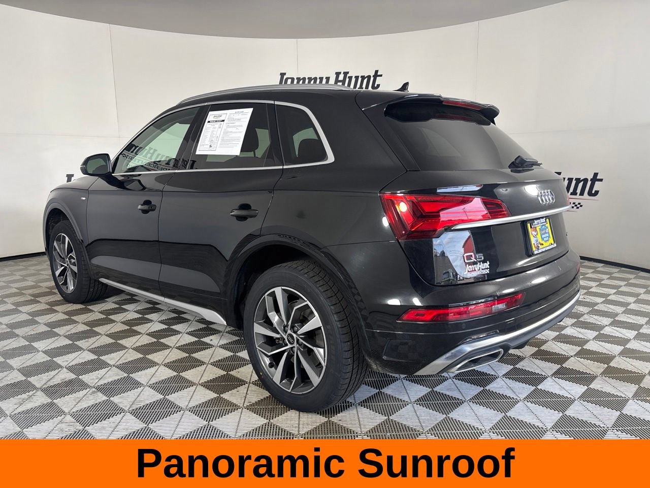 Used 2023 Audi Q5 2.0T Premium w/ Convenience Package AWD/4WD image 7