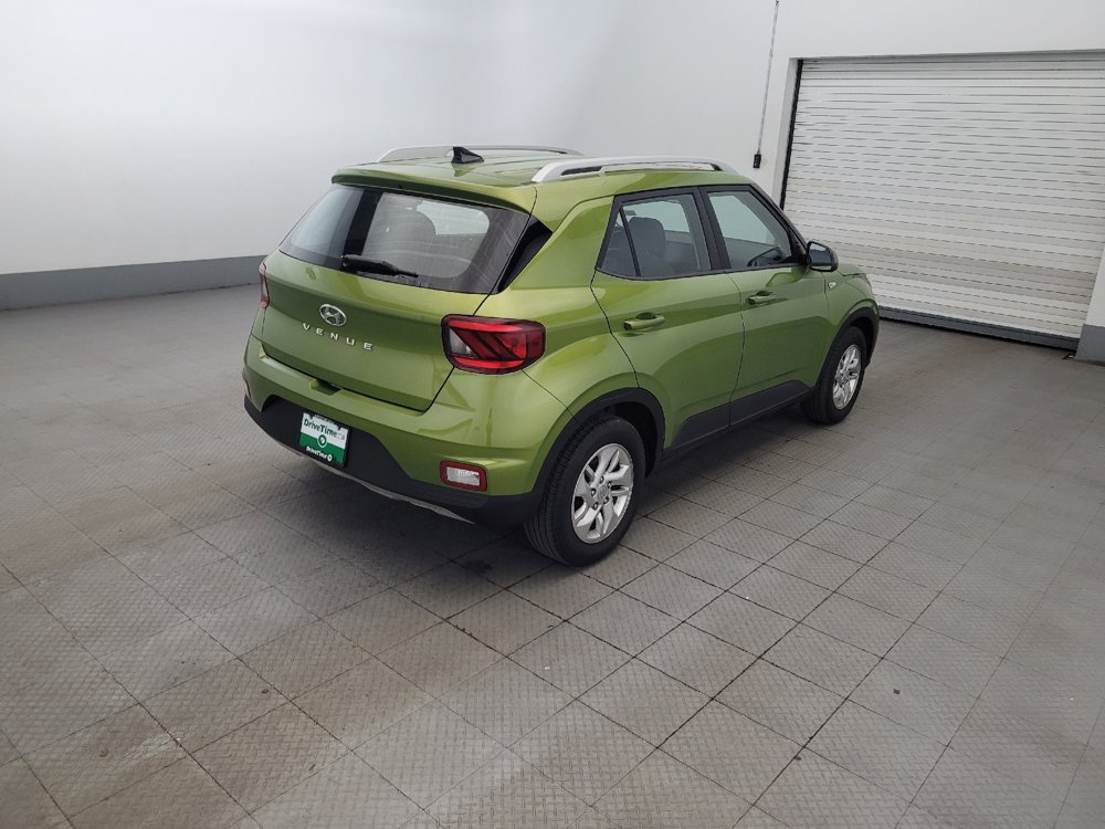 Used 2020 Hyundai Venue SEL w/ Convenience Package FWD image 9