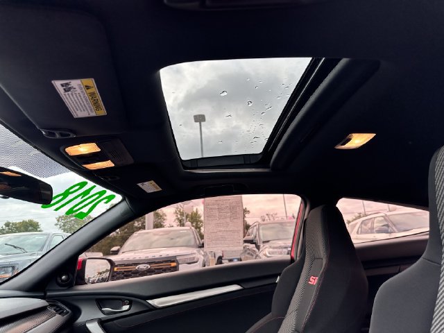 Used 2018 Honda Civic Si image 11