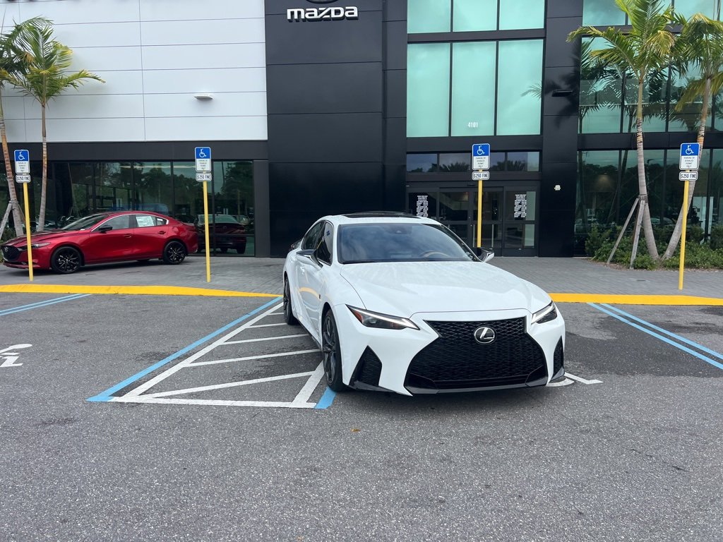 Used 2024 Lexus IS 300 image 3