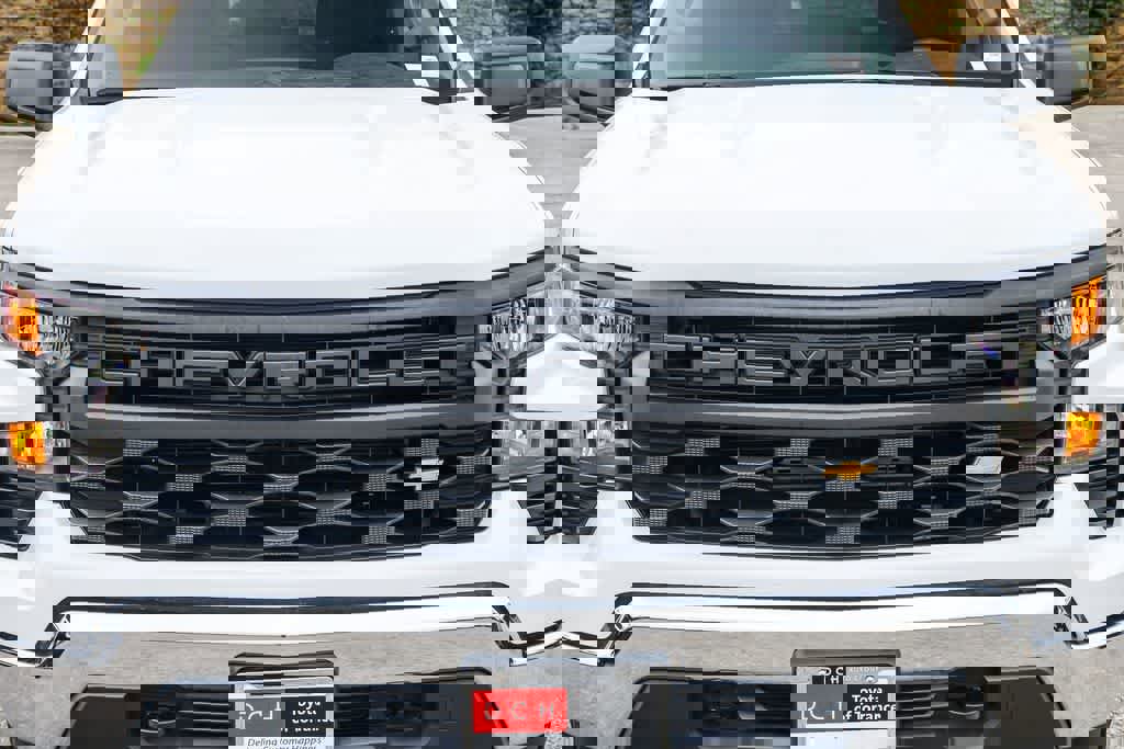 Used 2022 Chevrolet Silverado 1500 W/T w/ WT Value Package image 4