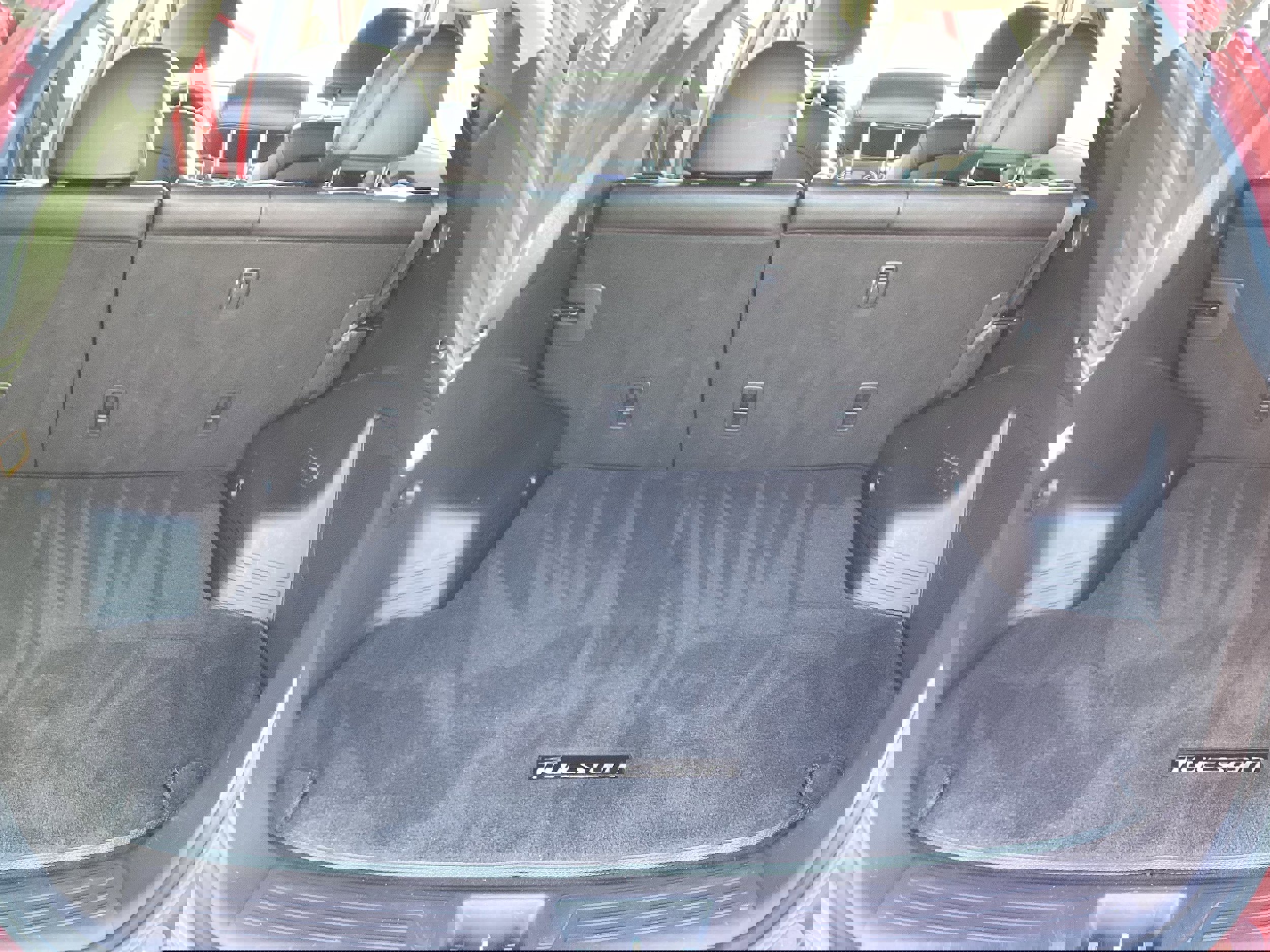 Used 2010 Hyundai Tucson Limited w/ Premium Pkg 4 image 14