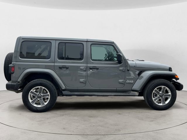 Used 2022 Jeep Wrangler Unlimited Sahara image 6