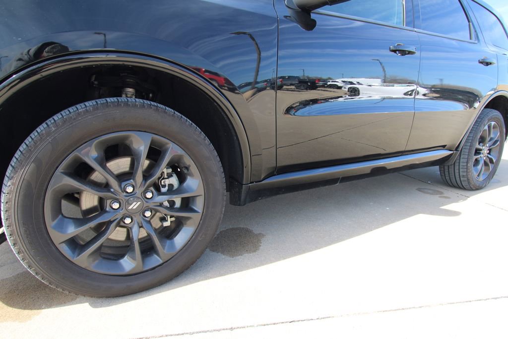 Used 2024 Dodge Durango GT image 11