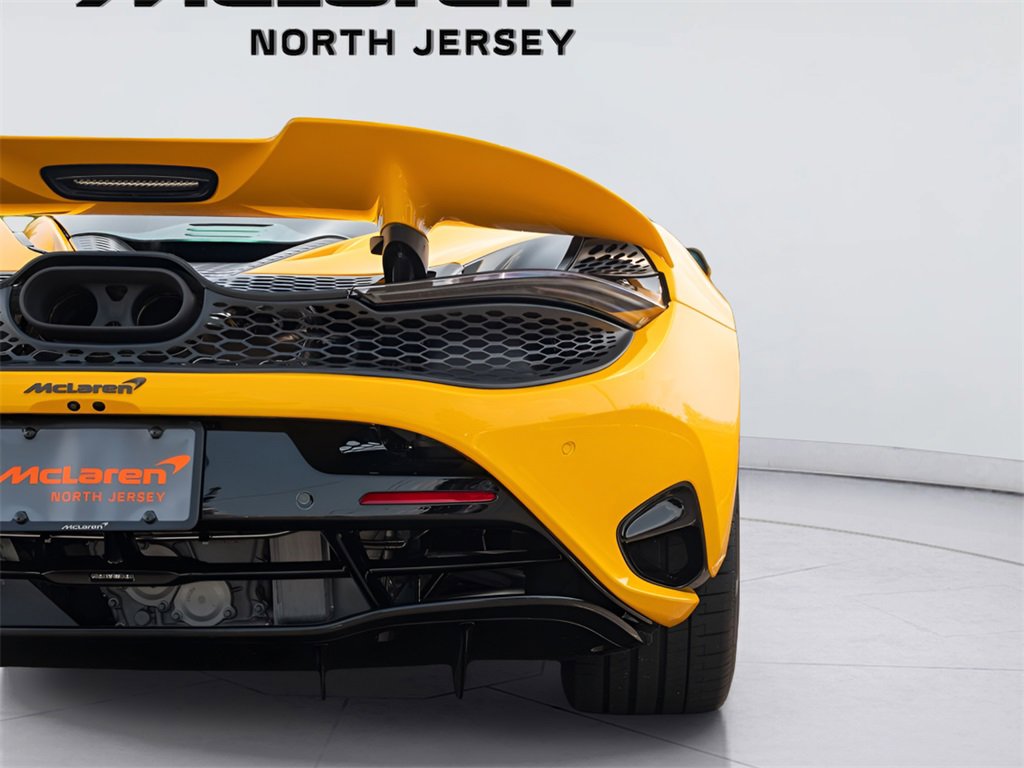New 2025 McLaren 750S image 26