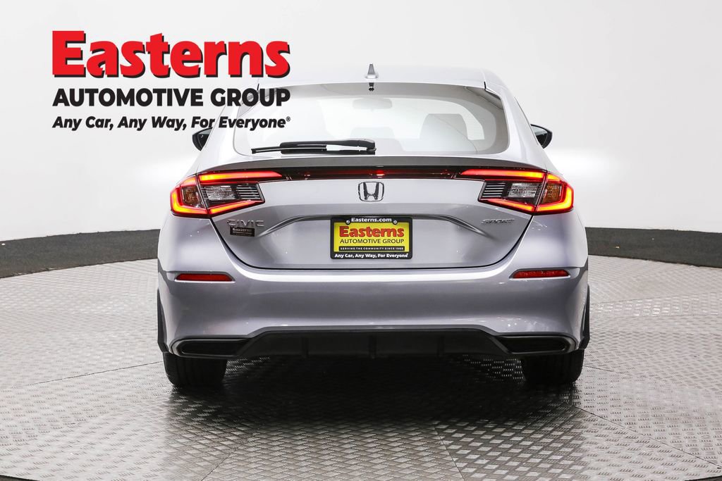 Used 2025 Honda Civic Sport image 6