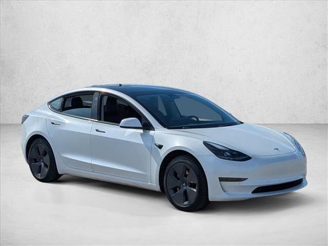 Used 2021 Tesla Model 3 Standard Range Plus image 3