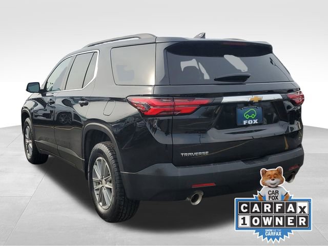 Used 2023 Chevrolet Traverse LT image 3