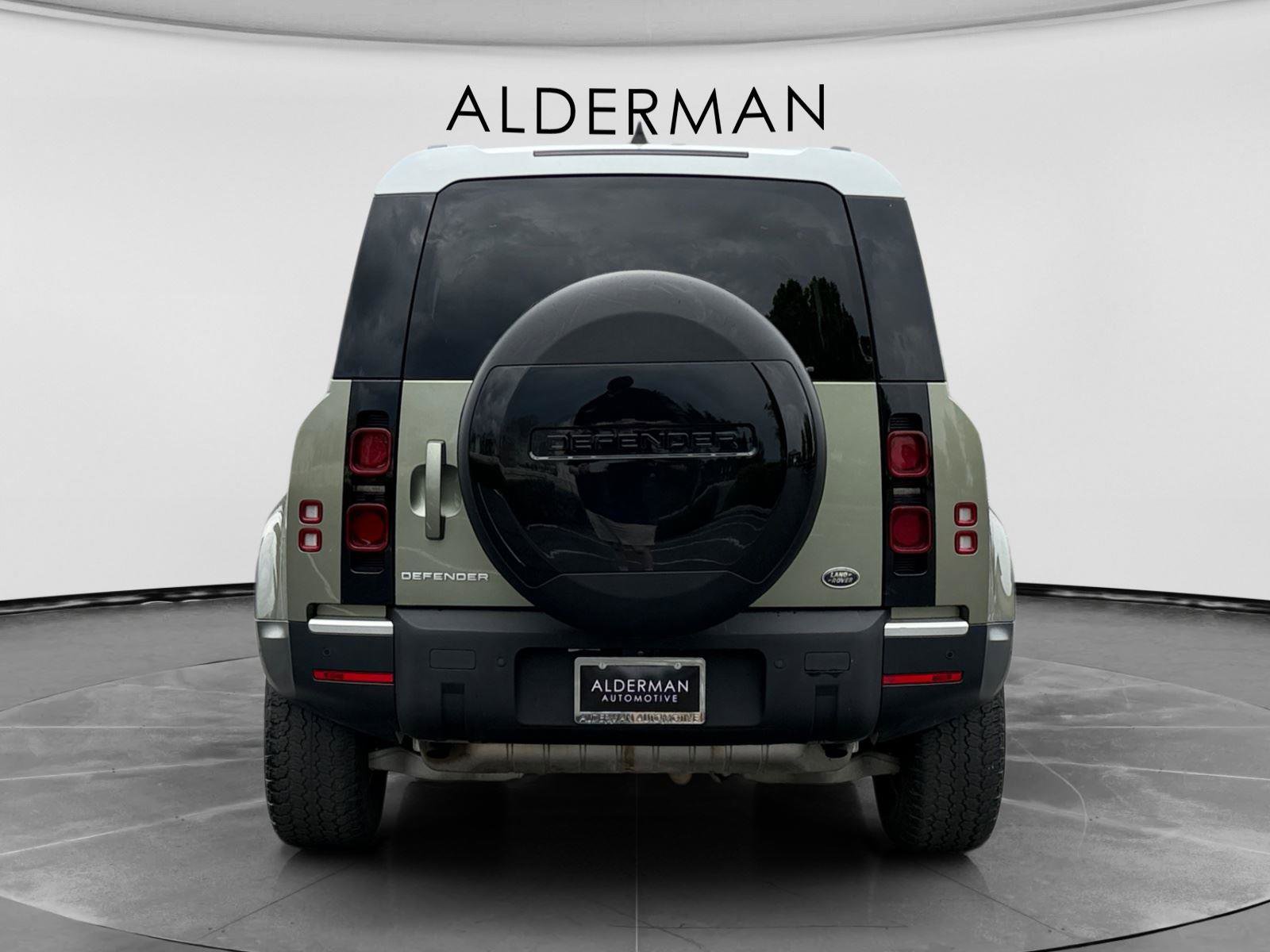 Used 2021 Land Rover Defender 110 S image 4