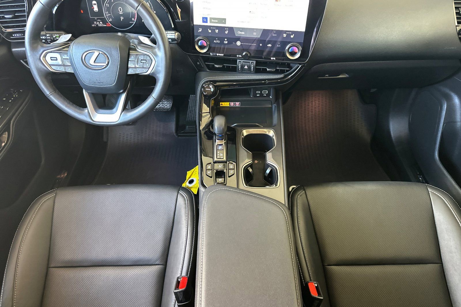 Used 2025 Lexus NX 350 AWD w/ Cold Area Package image 10