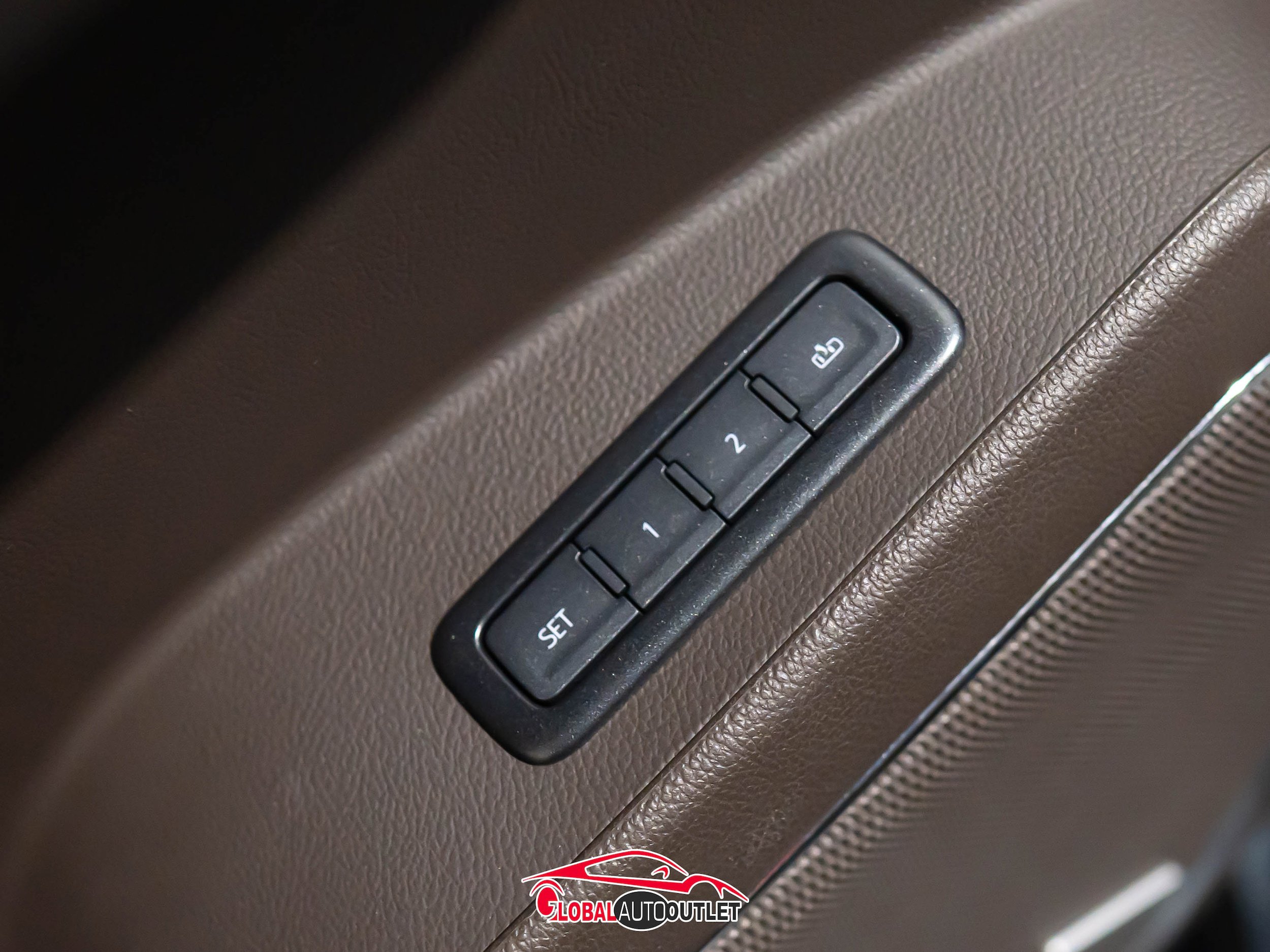 Used 2019 GMC Yukon Denali w/ Denali Ultimate Package AWD/4WD image 42
