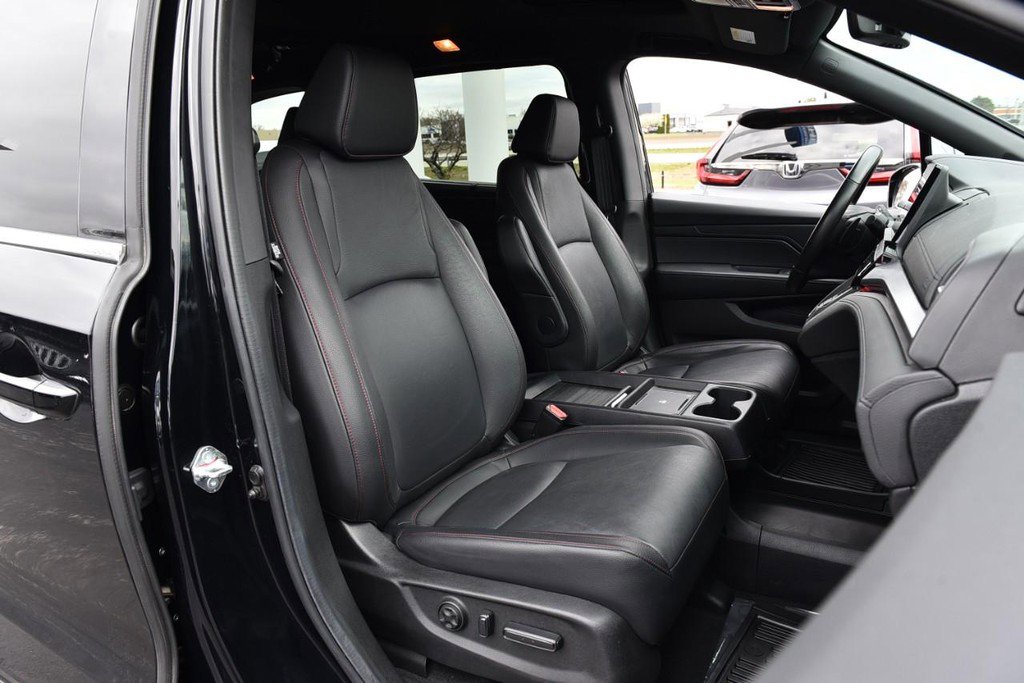 Certified 2025 Honda Odyssey Sport-L image 22