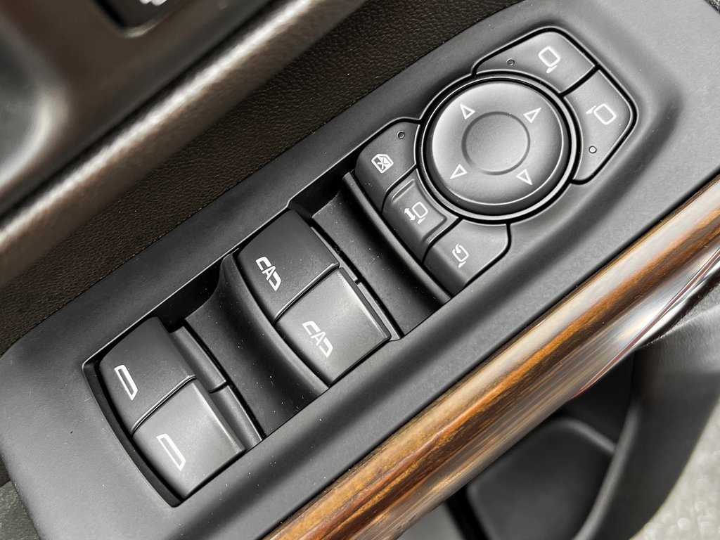 Used 2023 Chevrolet Silverado 2500 High Country image 27